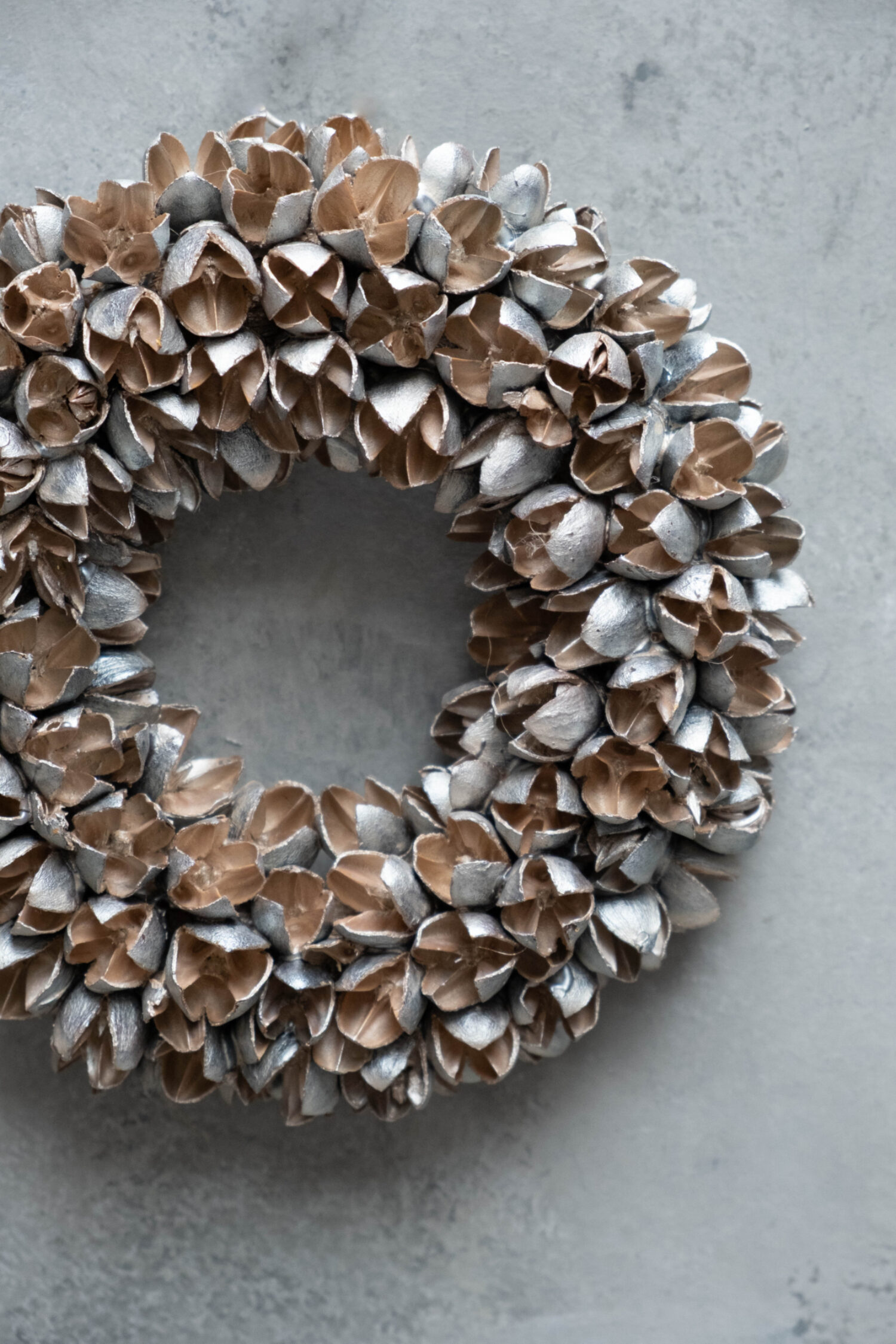 Bakuli wreath