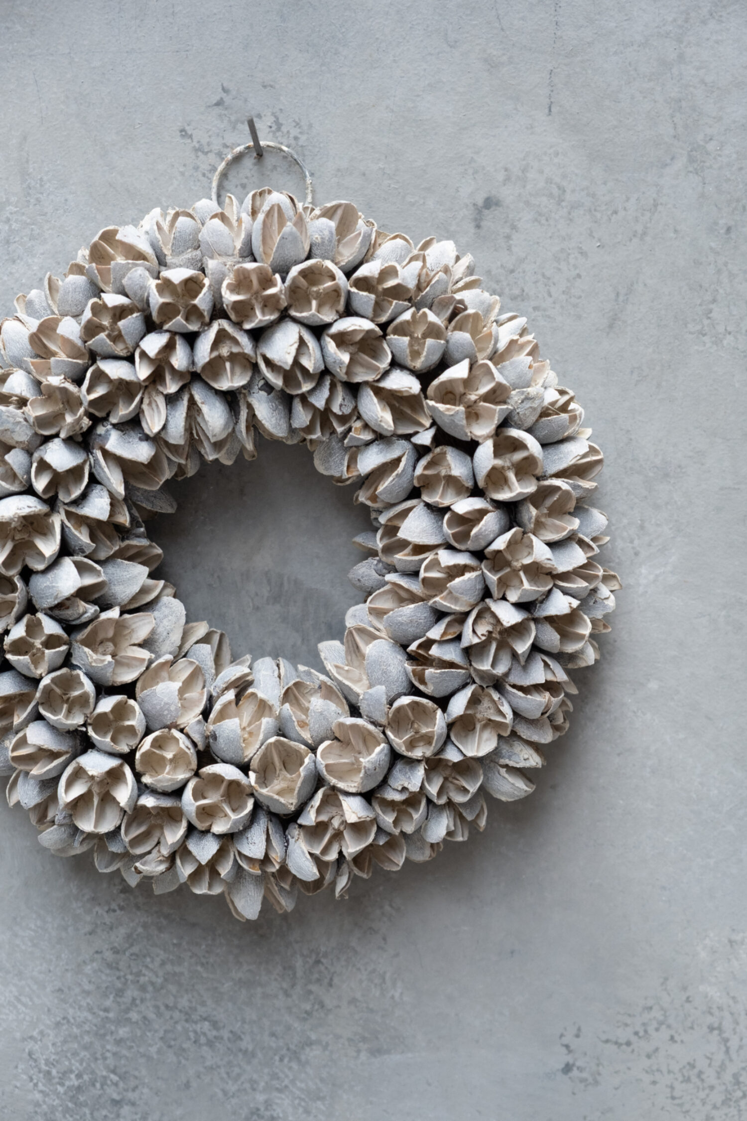 Bakuli wreath