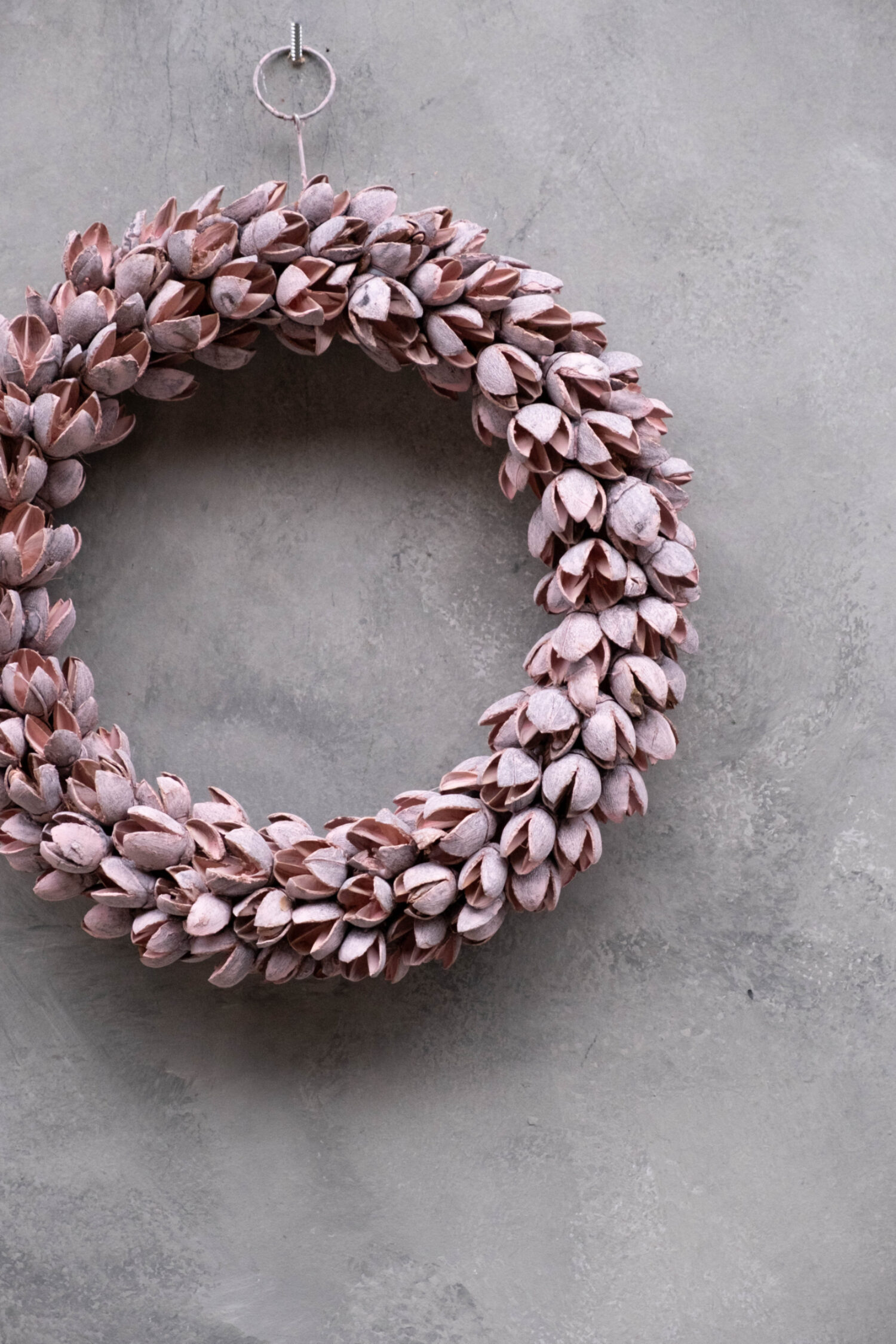 Bakuli wreath thin