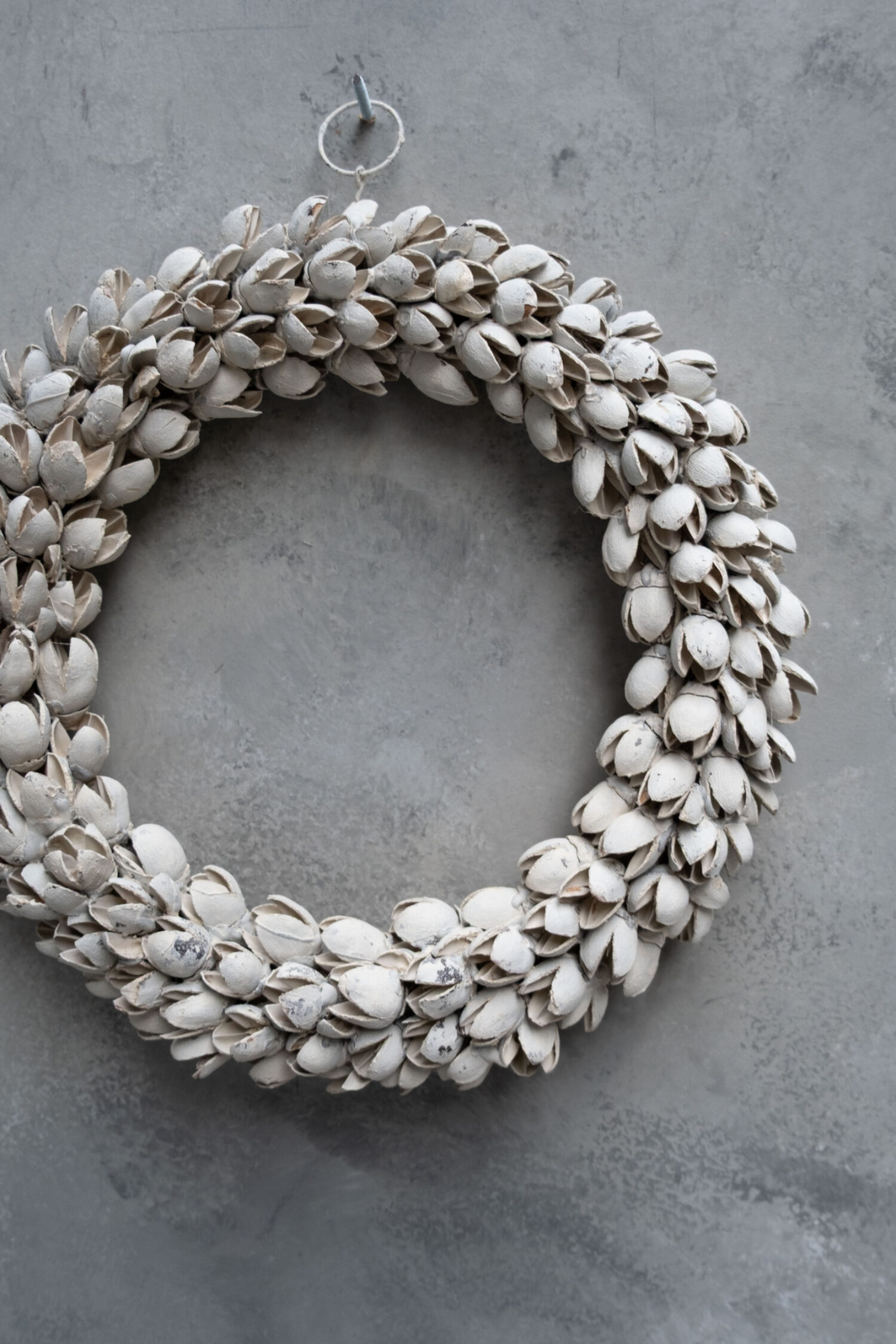 Bakuli wreath thin