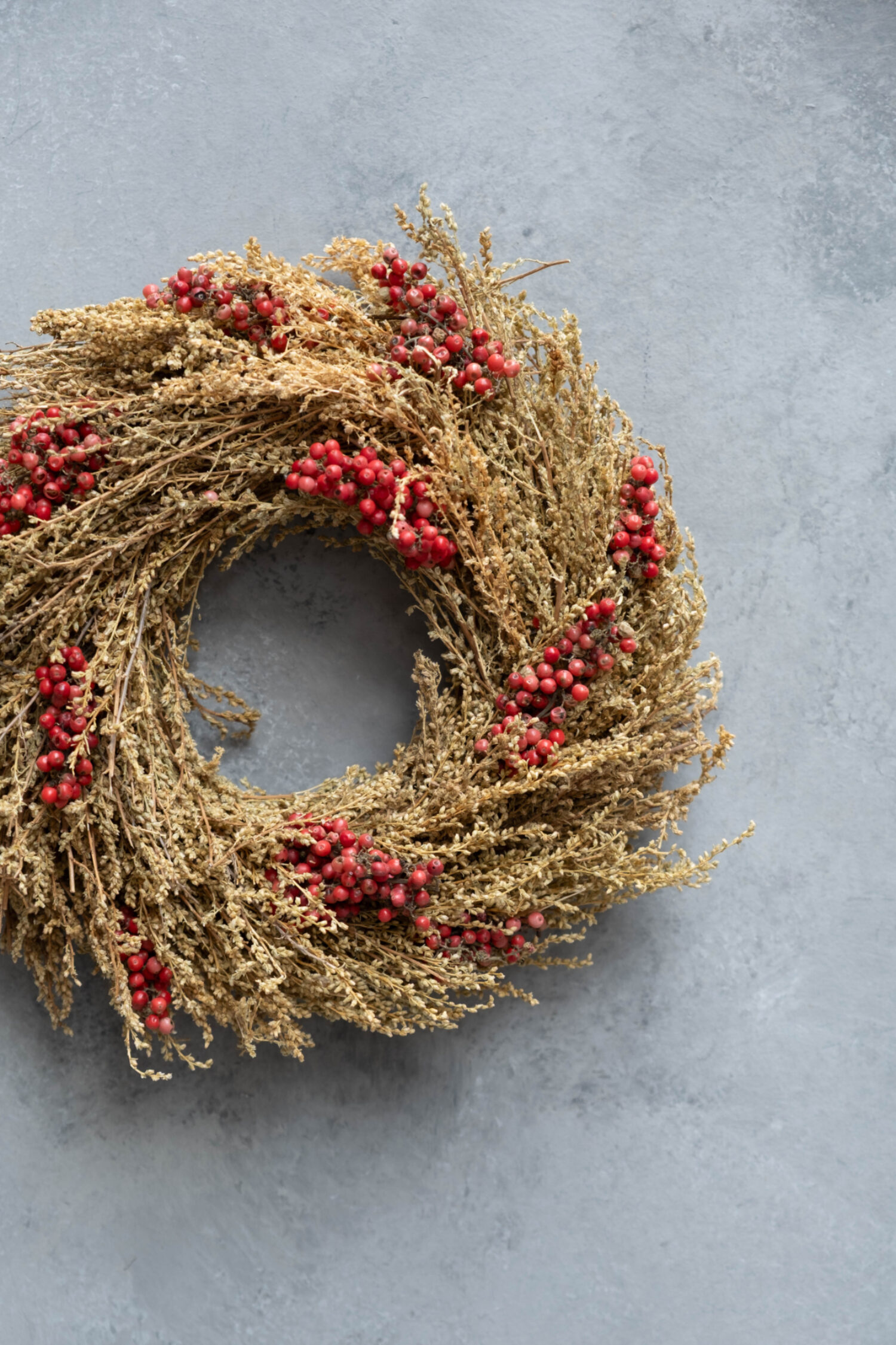 Berry Solidagum wreath
