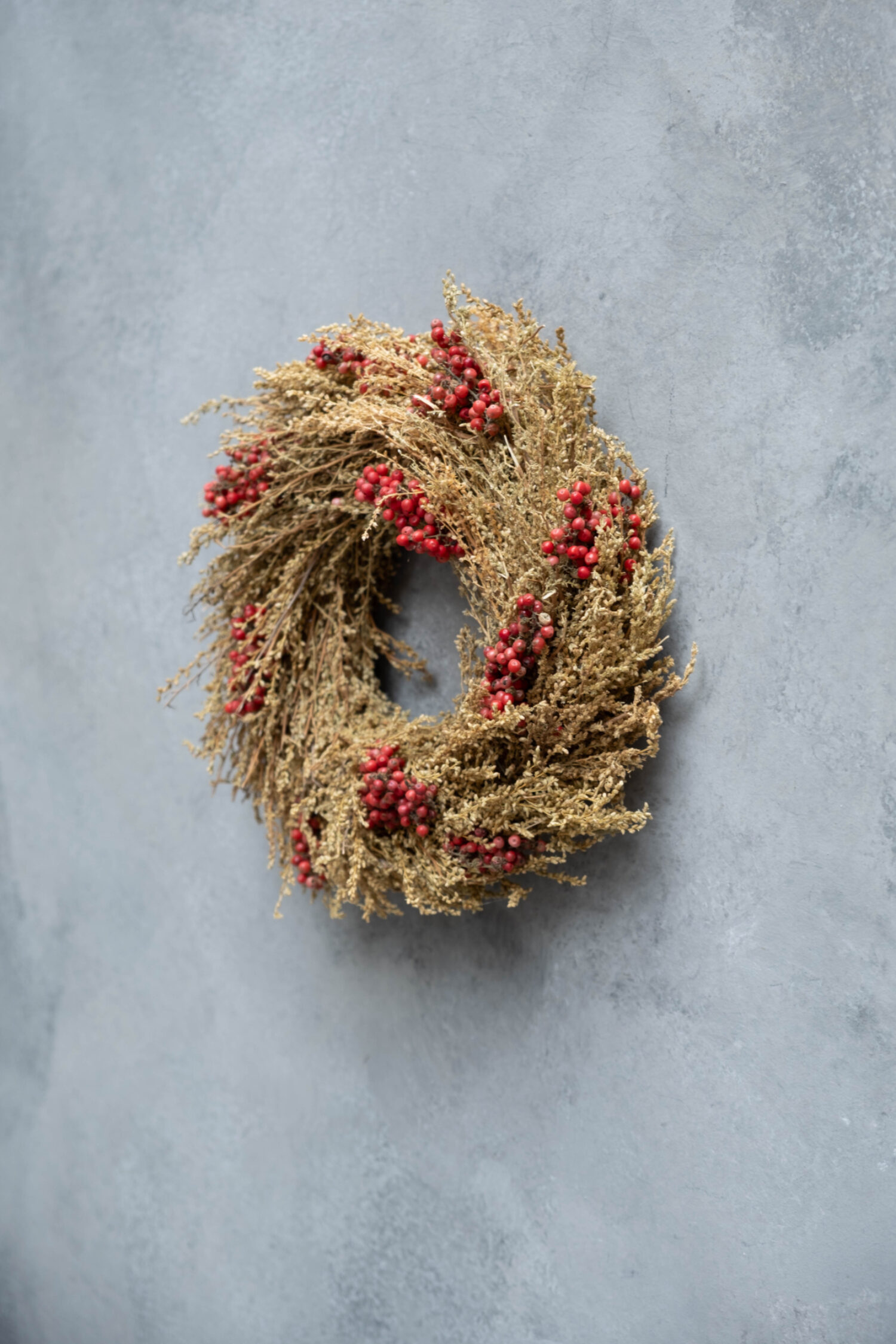 Berry Solidagum wreath