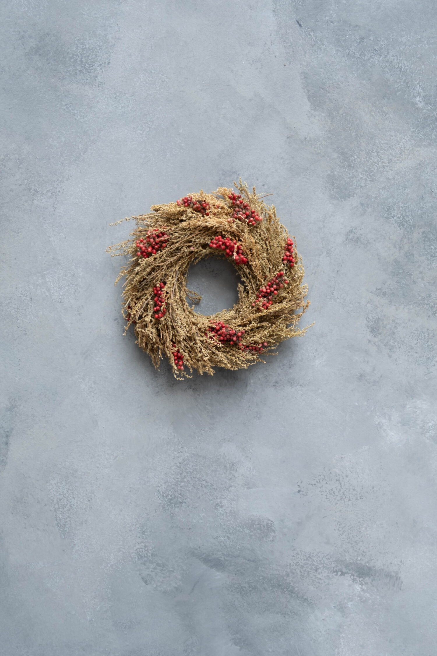 Berry Solidagum wreath